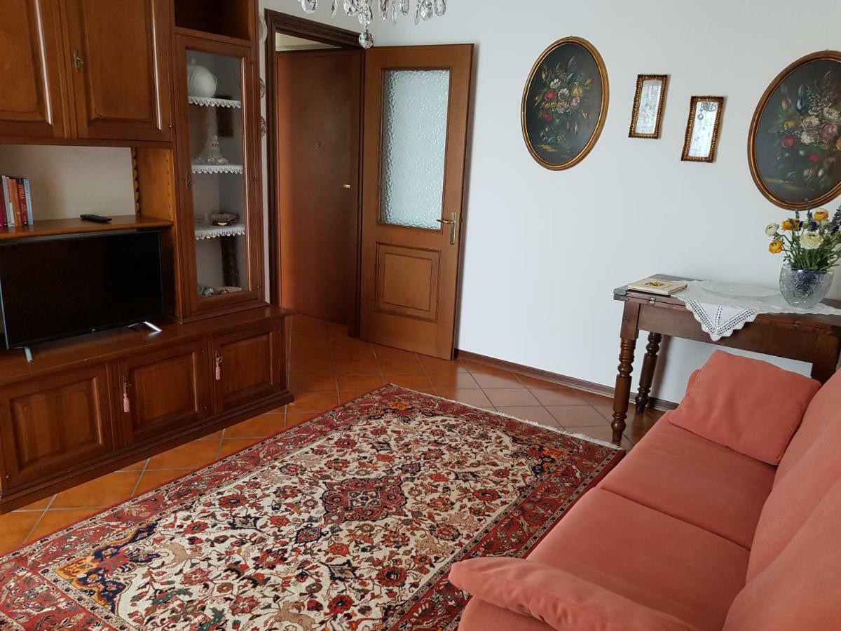 Moncalvo In Relax Apartment Екстериор снимка